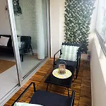 Apartment Avec Terrasse Dans En Face De La Et Parking Privatif- Midi Cannes