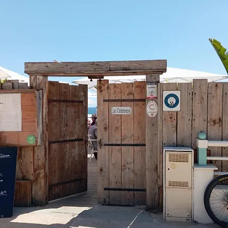 Apartment Avec Terrasse Dans En Face De La Et Parking Privatif- Midi